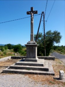 Labeaume - Calvaire et borne