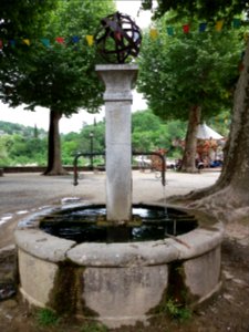 Labeaume - Fontaine photo