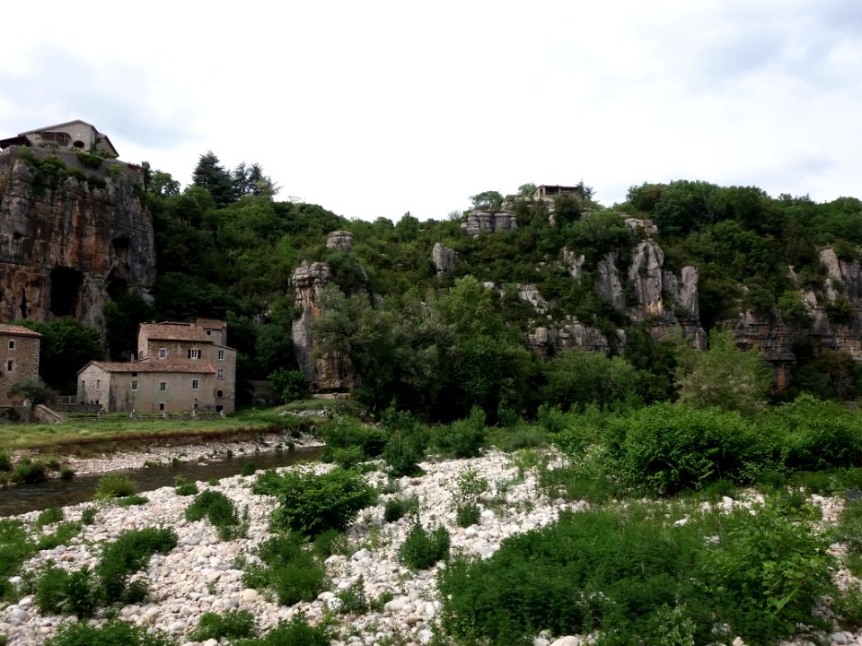 Labeaume - Falaises 2