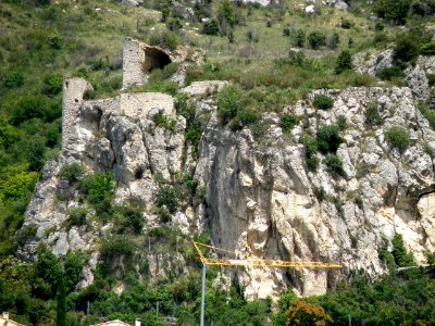 La Roche-sur-le-Buis Château 22