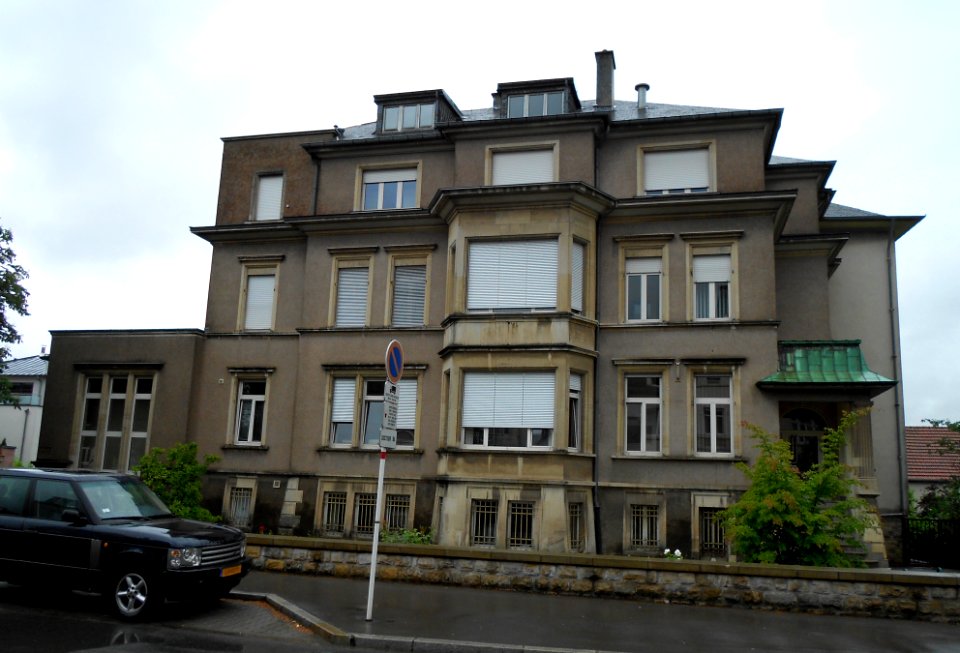 Laboratoire de médecine vétérinaire de l'Etat and Administration du cadastre et de la Topographie - Belair, Luxembourg - June 2012