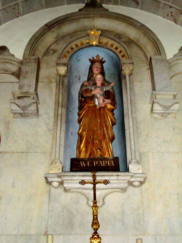 La Salvetat-sur-Agout (Hérault, Fr) statue Vierge et enfant, église du bourg