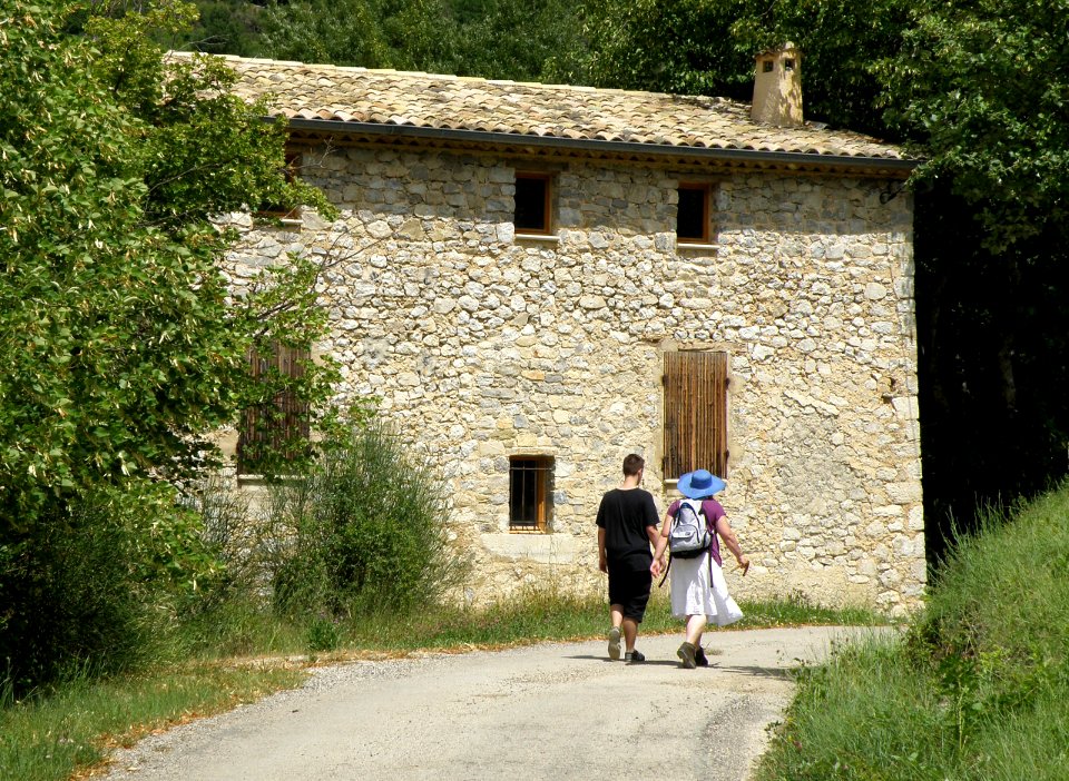La Roche-sur-le-Buis Maison ancienne