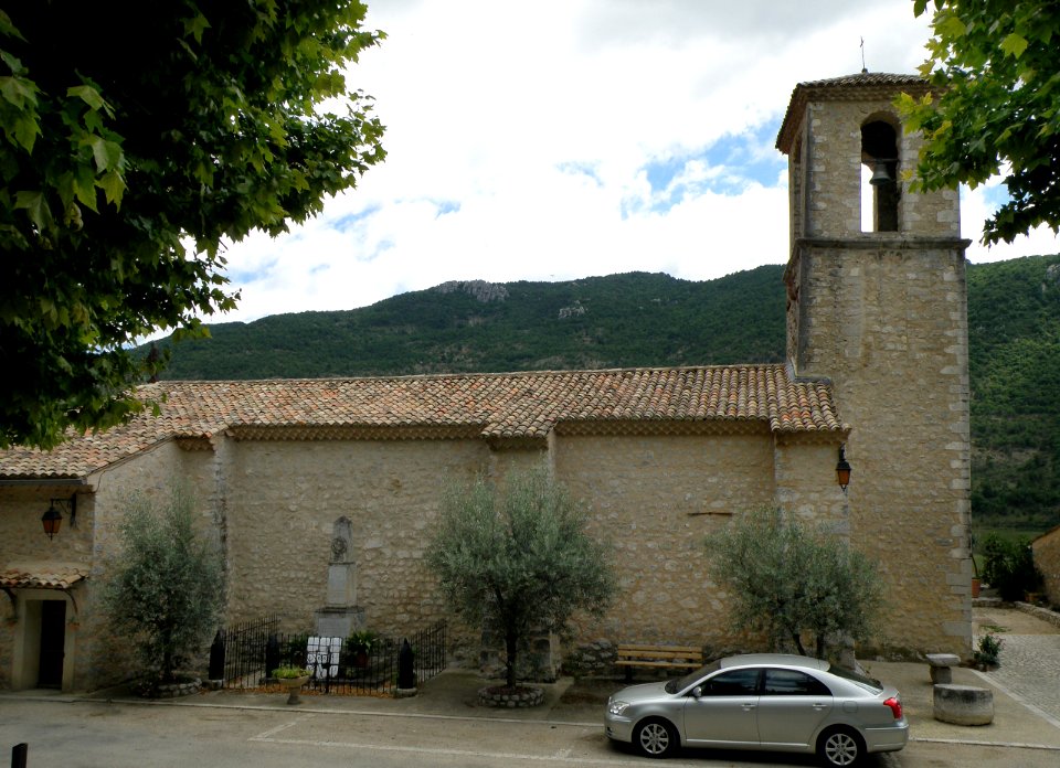 La Roche-sur-le-Buis Église Saint-Christophe 1