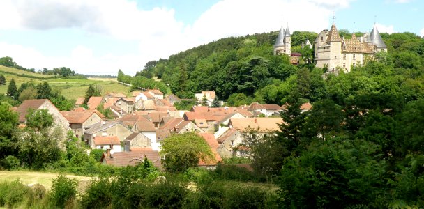 La Rochepot Vue d'ensemble 4
