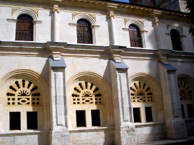 La Vid - Monasterio de Santa Maria, claustro 10
