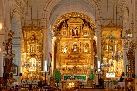 Altar catholicism cathedral photo