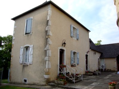 Lacommande (Pyr-Atl, Fr) La mairie