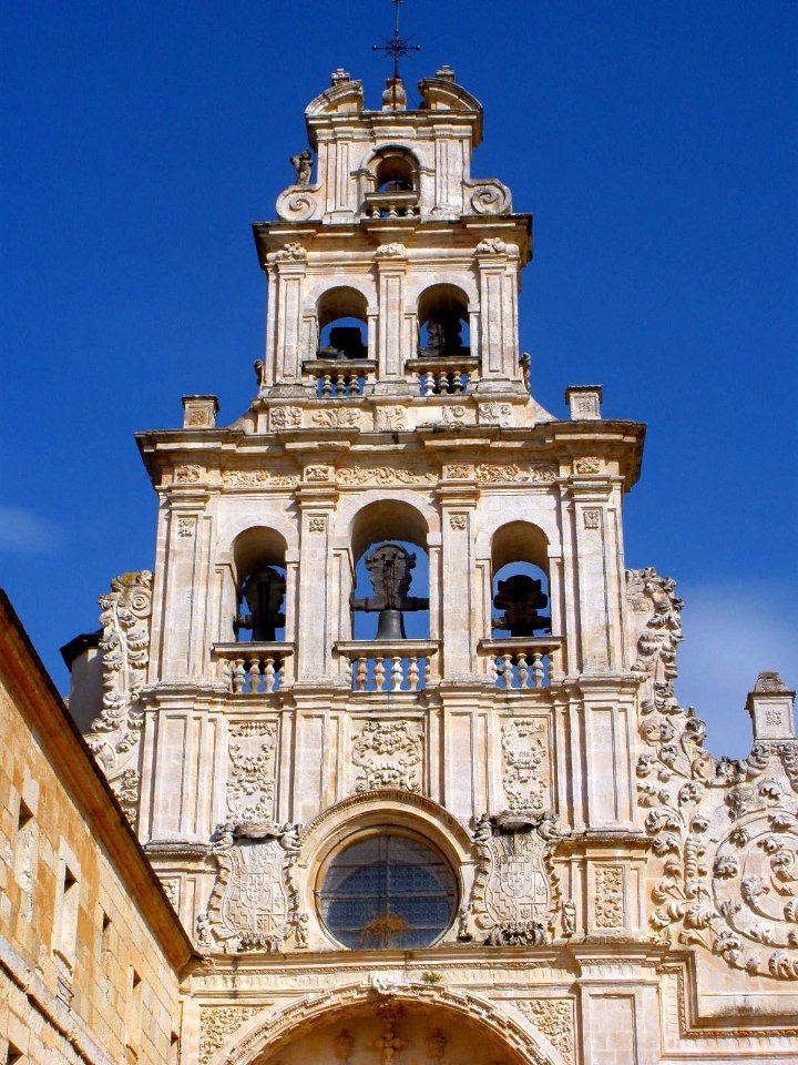 La Vid - Monasterio de Santa María, exterior 05