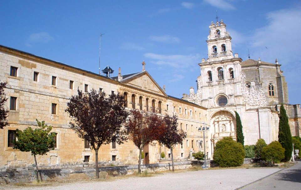 La Vid - Monasterio de Santa María, exterior 06