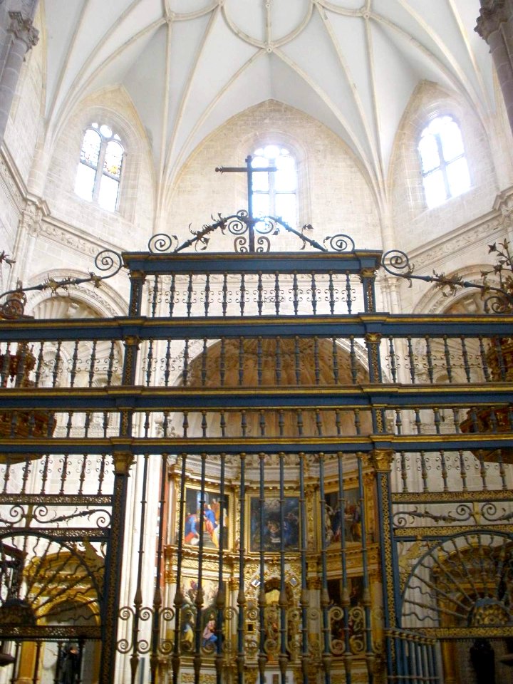 La Vid - Monasterio de Santa María, iglesia 19