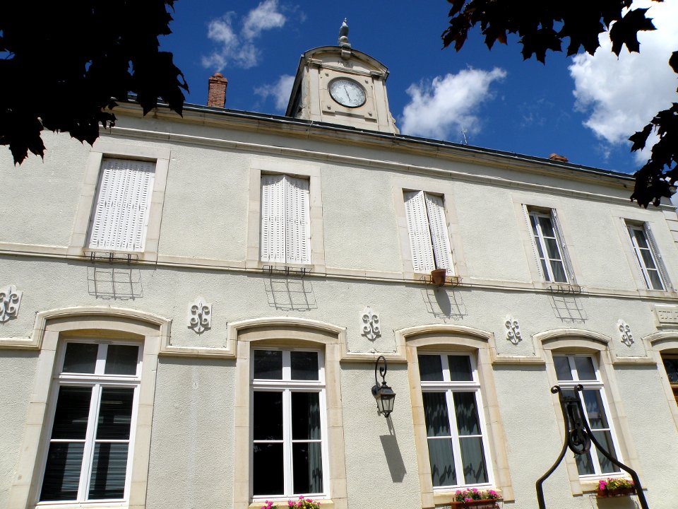 La Rochepot Mairie 5
