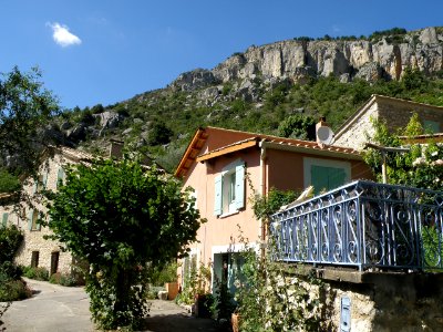 La Roche-sur-le-Buis Vieux bourg 17