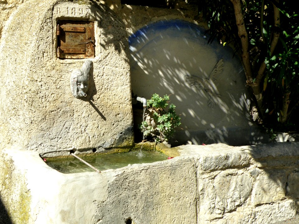 La Roche-sur-le-Buis Vieux bourg 5
