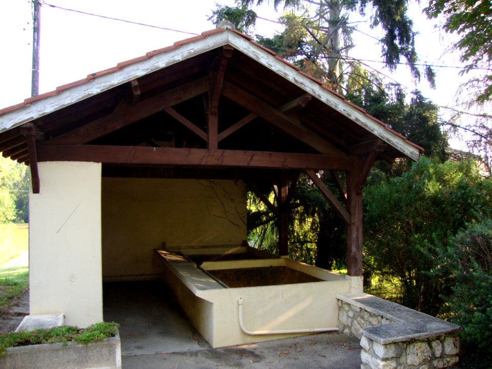 L'Isle-de-Noé (Gers, Fr) lavoir