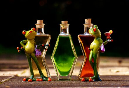 Bottles alcohol figures
