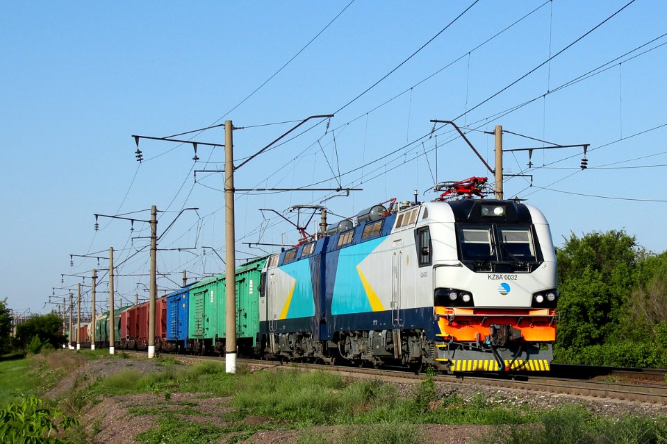 KZ8A-0032, Казахстан, Карагандинская область, перегон Караганда - Майкудук (Trainpix 198482)