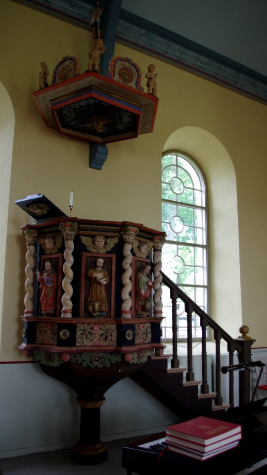 Kymbo kyrka Sweden 09