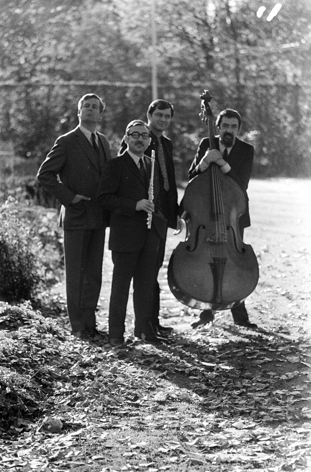 Kwartet Raymond Guiot in Voor de vuist weg. Raymond Guiot, Daniel Humair, Guy Pe, Bestanddeelnr 920-8648