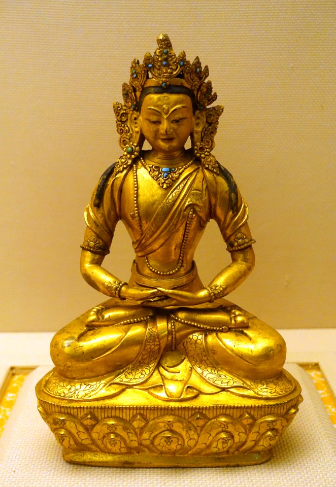 Kwan-yin Bodhisattva, Tibet, 1644-1911 AD, gilt copper - Sichuan Provincial Museum - Chengdu, China - DSC04402