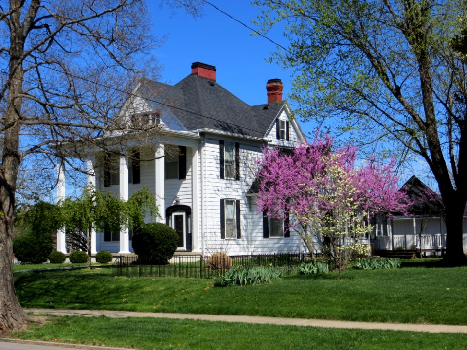 KY-Danville-EastMain-colonialclassical-obl