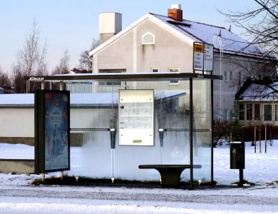 Kyösti Kallionpuisto Bus Stop Oulu 20081226