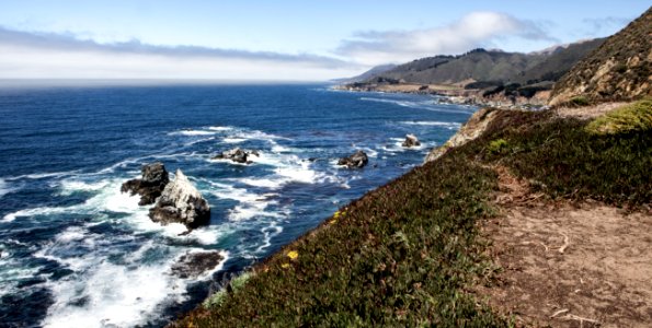 Kustlinje i Big Sur