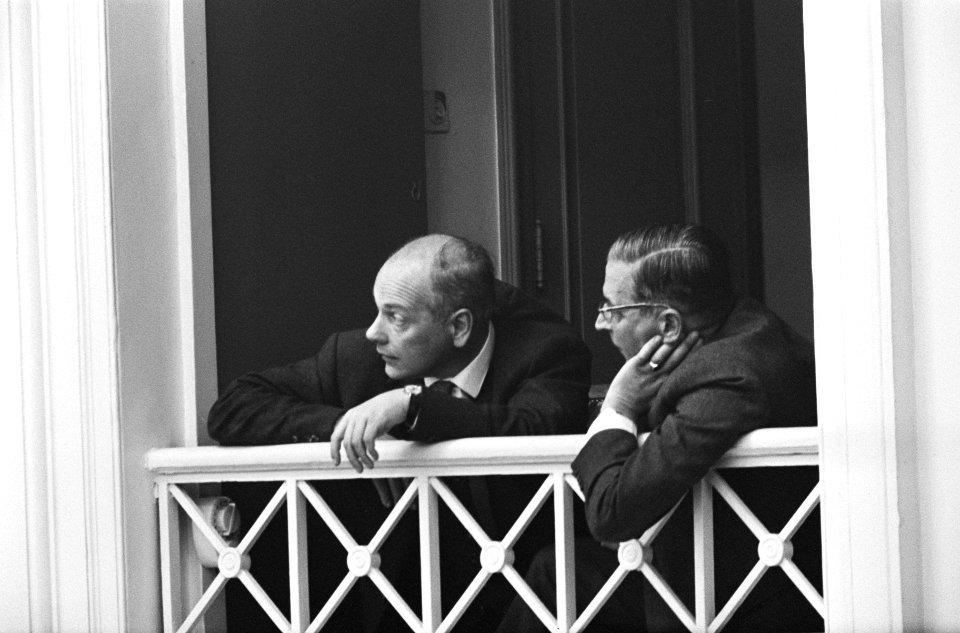 Kwestie Bijlmermeer in Tweede Kamer , wethouder Den Uyl en burgemeester Van Hall, Bestanddeelnr 917-0621
