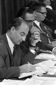 KVP-partijraad in Arnhem, Schmelzer en Aalbersei, Bestanddeelnr 920-9166