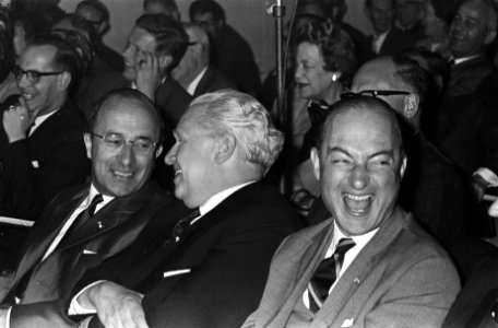 KVP-congresdag in Krasnapolski te Amsterdam, v.l.n.r. Minister President Cals , , Bestanddeelnr 919-1784