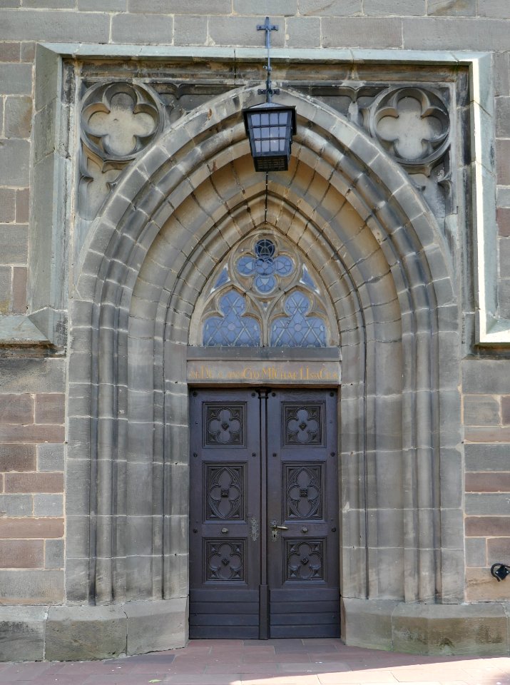 Lütgeneder - St. Michael - Portal