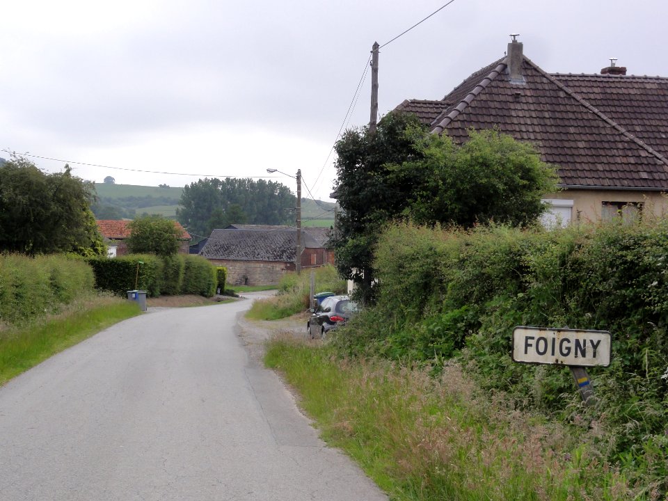 La Bouteille (Aisne) city limit sign Foigny