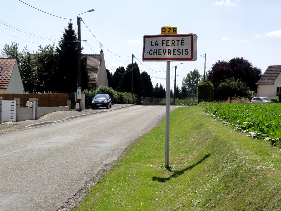 La Ferté-Chevresis (Aisne) City limit sign