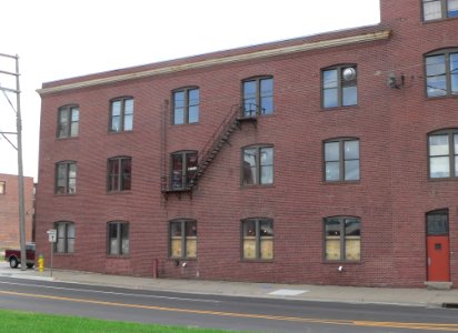 L. G. Doup Co. (Omaha) E bldg from NW 1