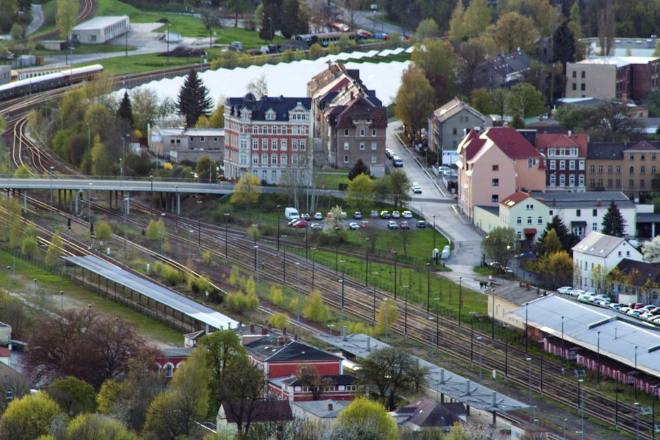 Löbau - Blick vom Löbauer Berg - Fichtenstraße-Eliesenstraße-Weißenberger Straße-Bahngelände