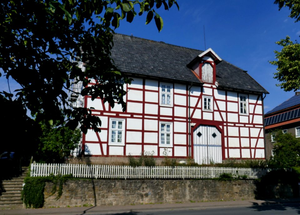 Löwen - Brunnenstraße 21