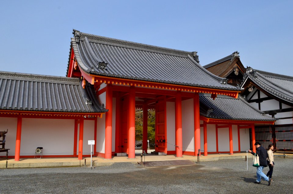 Kyoto-gosho Nikkamon-2