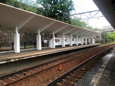 Kyoto seikadai mae Demachiyanagi bound platform 20200524 01