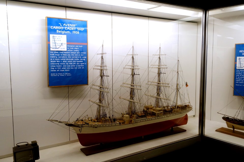 L'Avenir, cargo cadet ship, Belgium, 1908 - Museum of Science and Industry (Chicago) - DSC06892