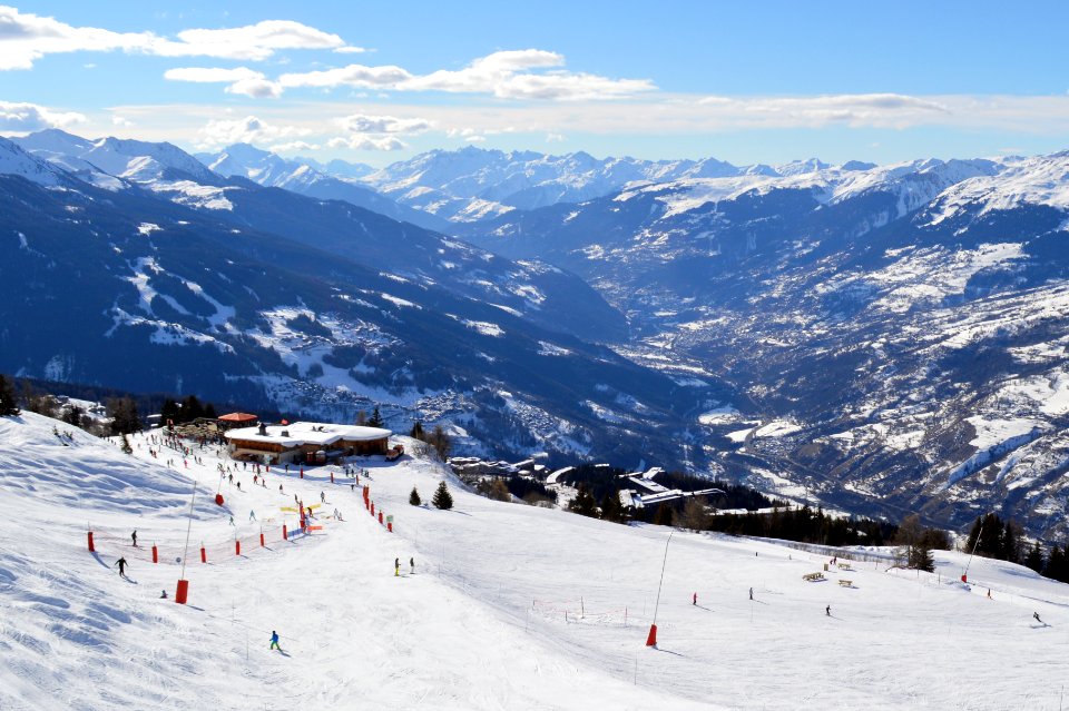 L'Arpette, Arc 1800 and Montchavin-Les Coches across the valley