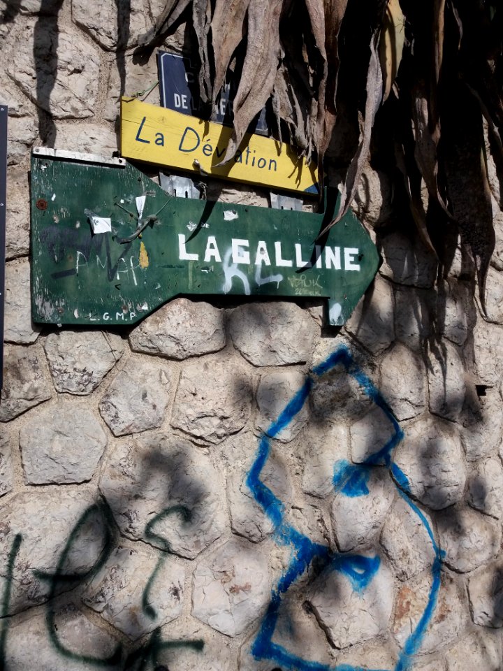 L'Estaque - Chemin de la Nerthe, plaque cachée