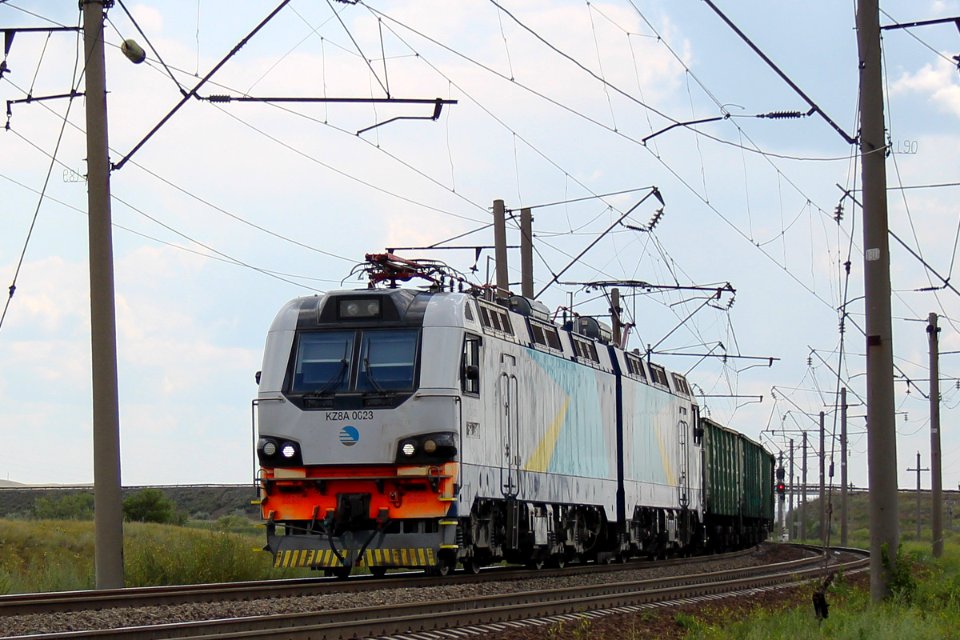 KZ8A-0023, Казахстан, Карагандинская область, перегон Топар - Карабас (Trainpix 171504)