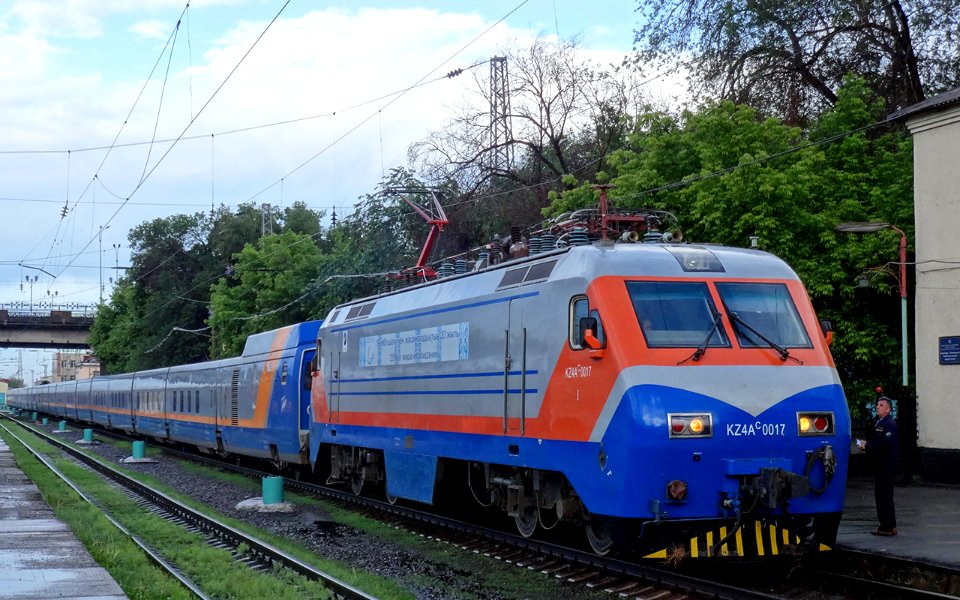 KZ4AC-0017, Казахстан, Карагандинская область, станция Караганда (Trainpix 135694)