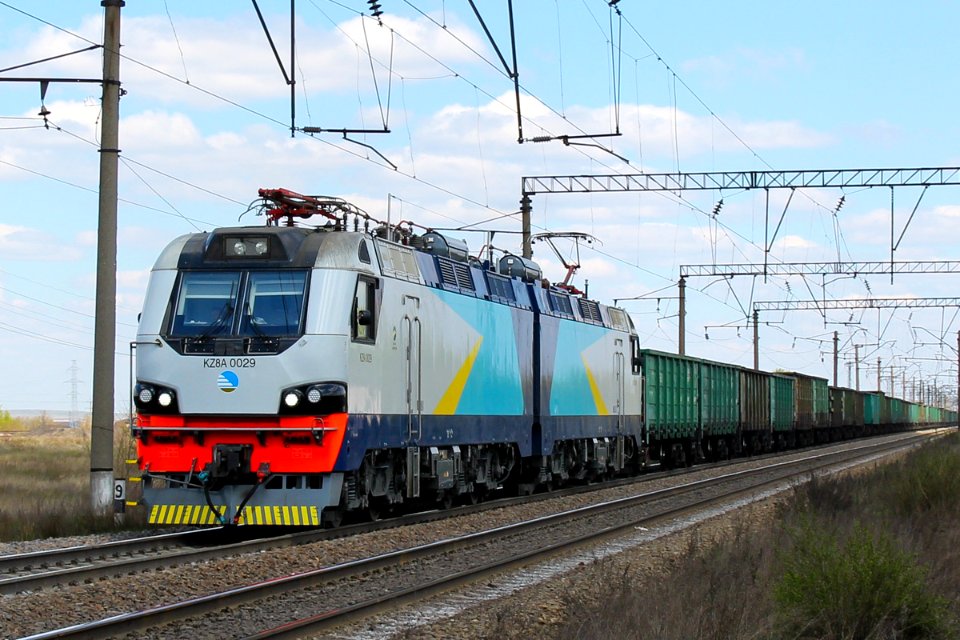 KZ8A-0029, Казахстан, Карагандинская область, перегон Жана Караганды - Майкудук (Trainpix 161589)