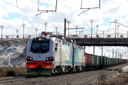KZ8A-0004, Казахстан, Карагандинская область, перегон Майкудук - Жана Караганды (Trainpix 191764)
