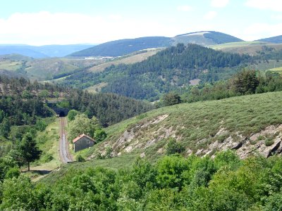 La Bastide-Puylaurent (Lozère, Fr), col de Thort 1120 m, coté sud
