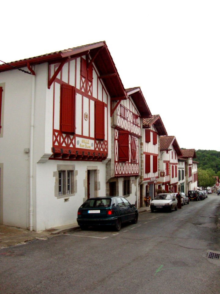 La Bastide-Clairence (Pyr-Atl, Fr) une rue