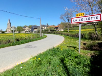 La Cellette (Puy-de-Dôme) village et panneau d'entrée