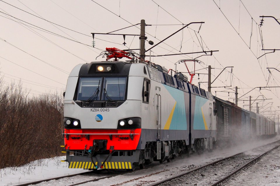 KZ8A-0045, Казахстан, Карагандинская область, перегон Караганда - Майкудук (Trainpix 215687)