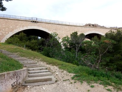 L'Estaque - Viaduc de Corbière - Arches du côté du fortin de Corbière